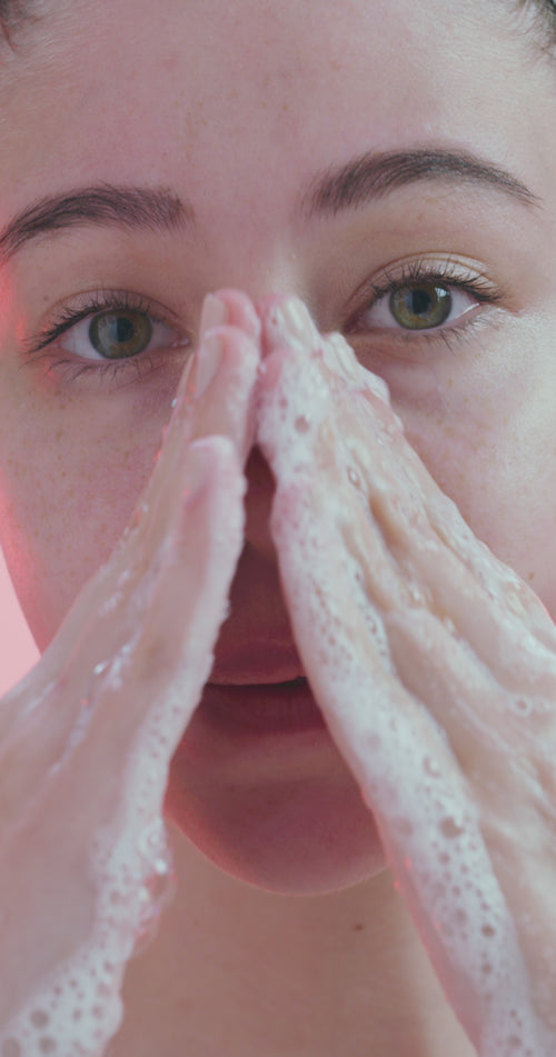 VIDEO UTILIZZO MOUSSE VISO BAVA LUMACA NUVò